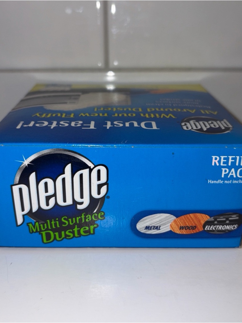 Pledge Multi-Surface Duster Refill Pack - Blue Box - Picture 3 of 6